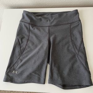 UNDER ARMOUR BICYCLE SHORTS